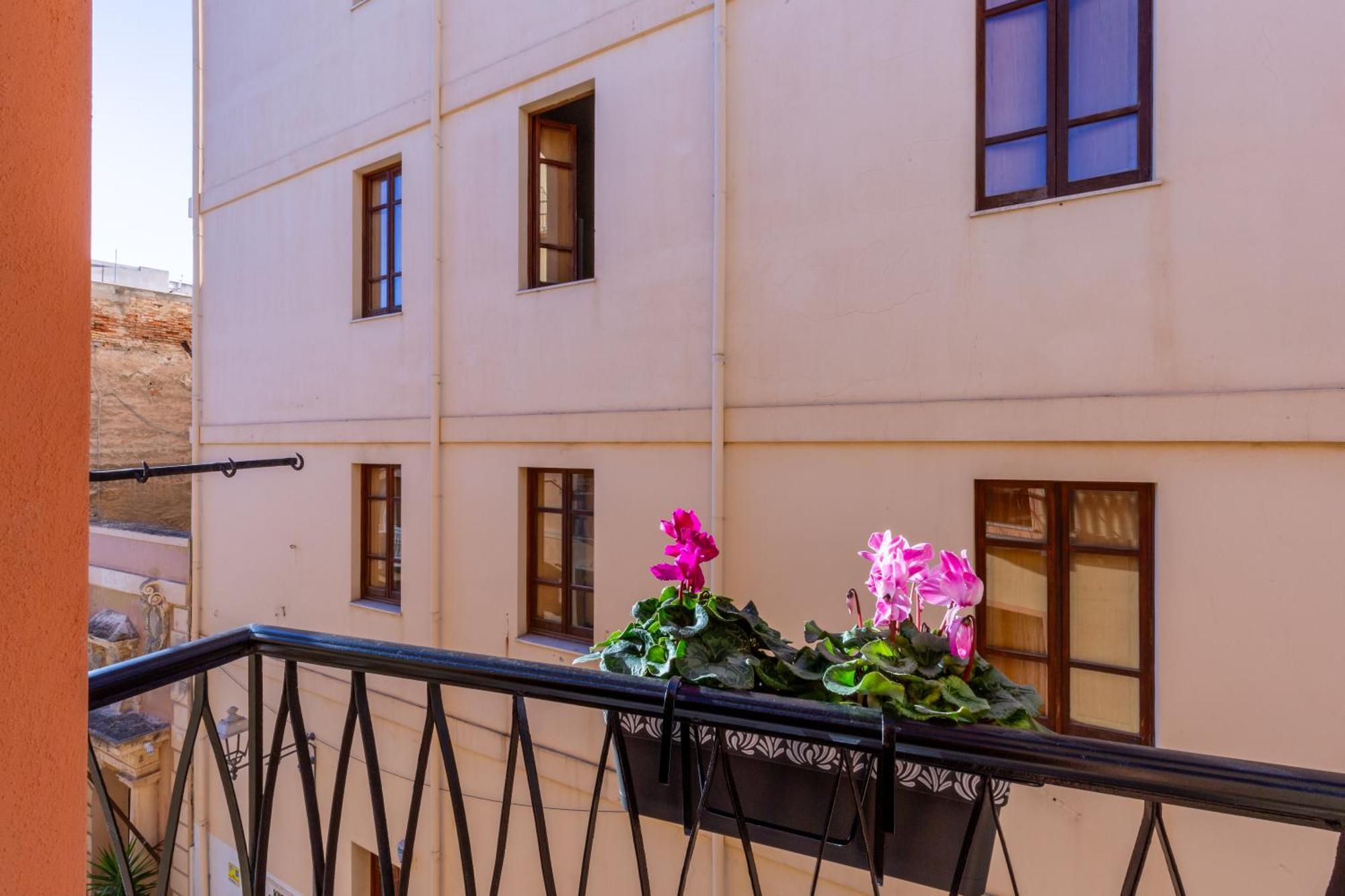 Mch-Marina Charming House Cagliari Exterior foto